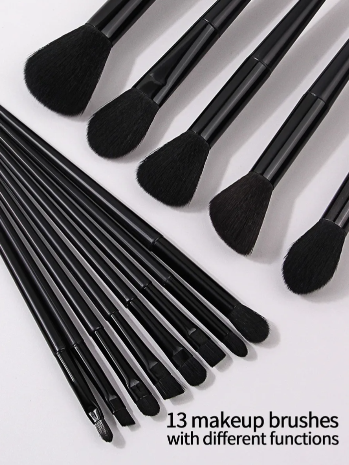 Juego de 13 Brochas de Maquillaje Profesionales Negras – Pinceles de Rostro y Ojos, Base, Contorno, Rubor, Iluminador, Vegan y Cruelty-Free