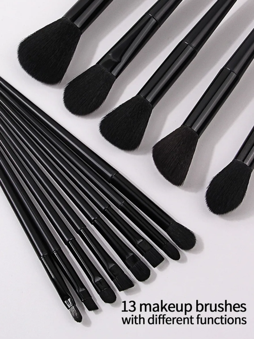 Juego de 13 Brochas de Maquillaje Profesionales Negras – Pinceles de Rostro y Ojos, Base, Contorno, Rubor, Iluminador, Vegan y Cruelty-Free